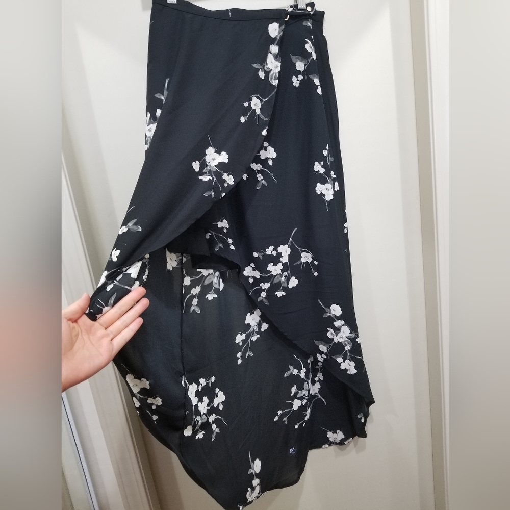 Black Flowy Skirt